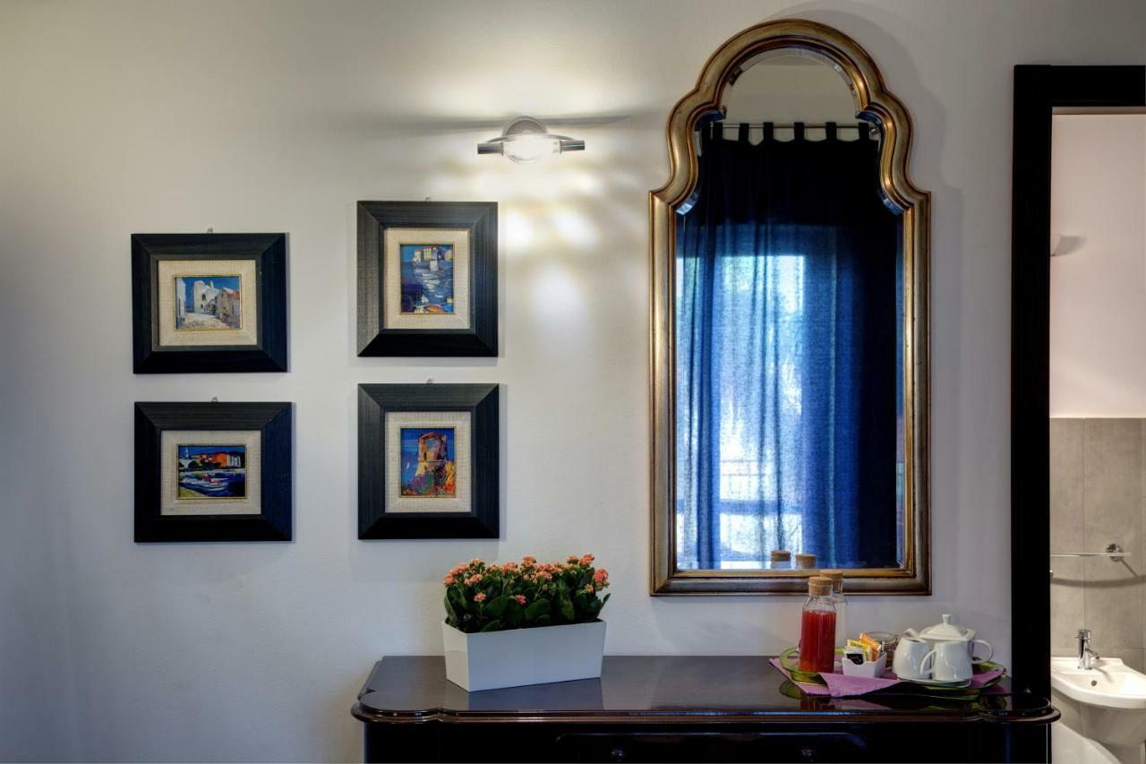 Bed and Breakfast Antichi Ricordi Aci SantʼAntonio Exterior foto