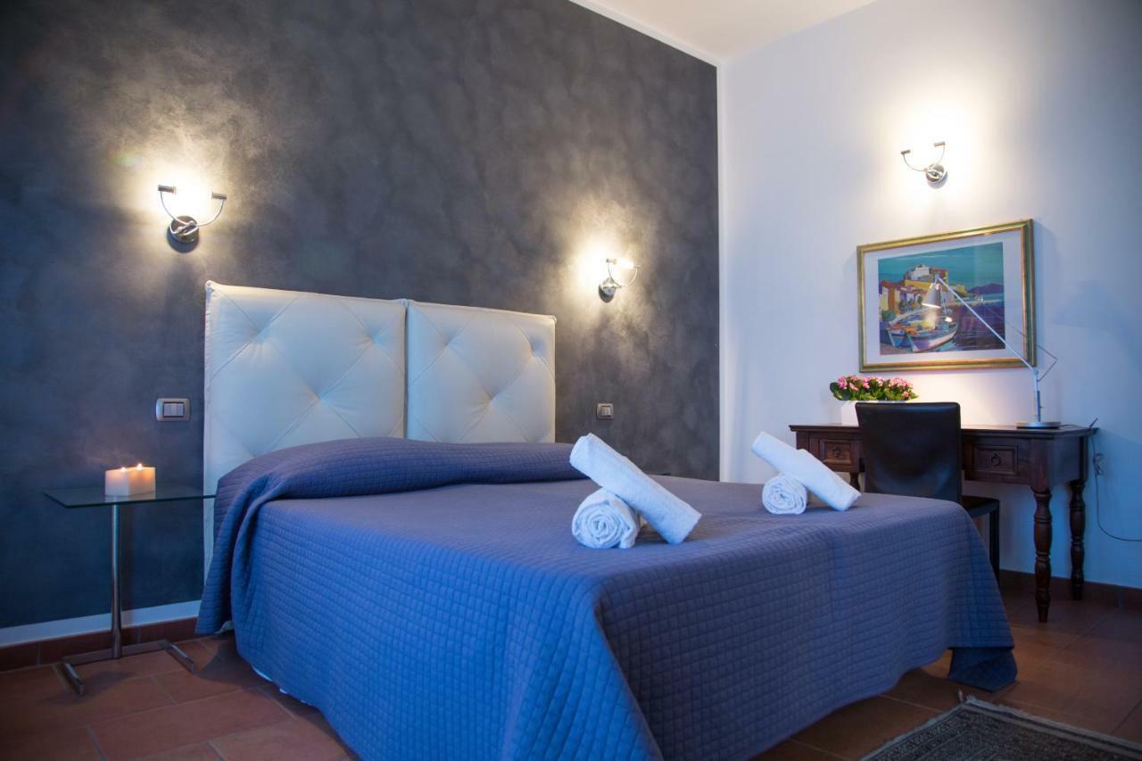 Bed and Breakfast Antichi Ricordi Aci SantʼAntonio Exterior foto